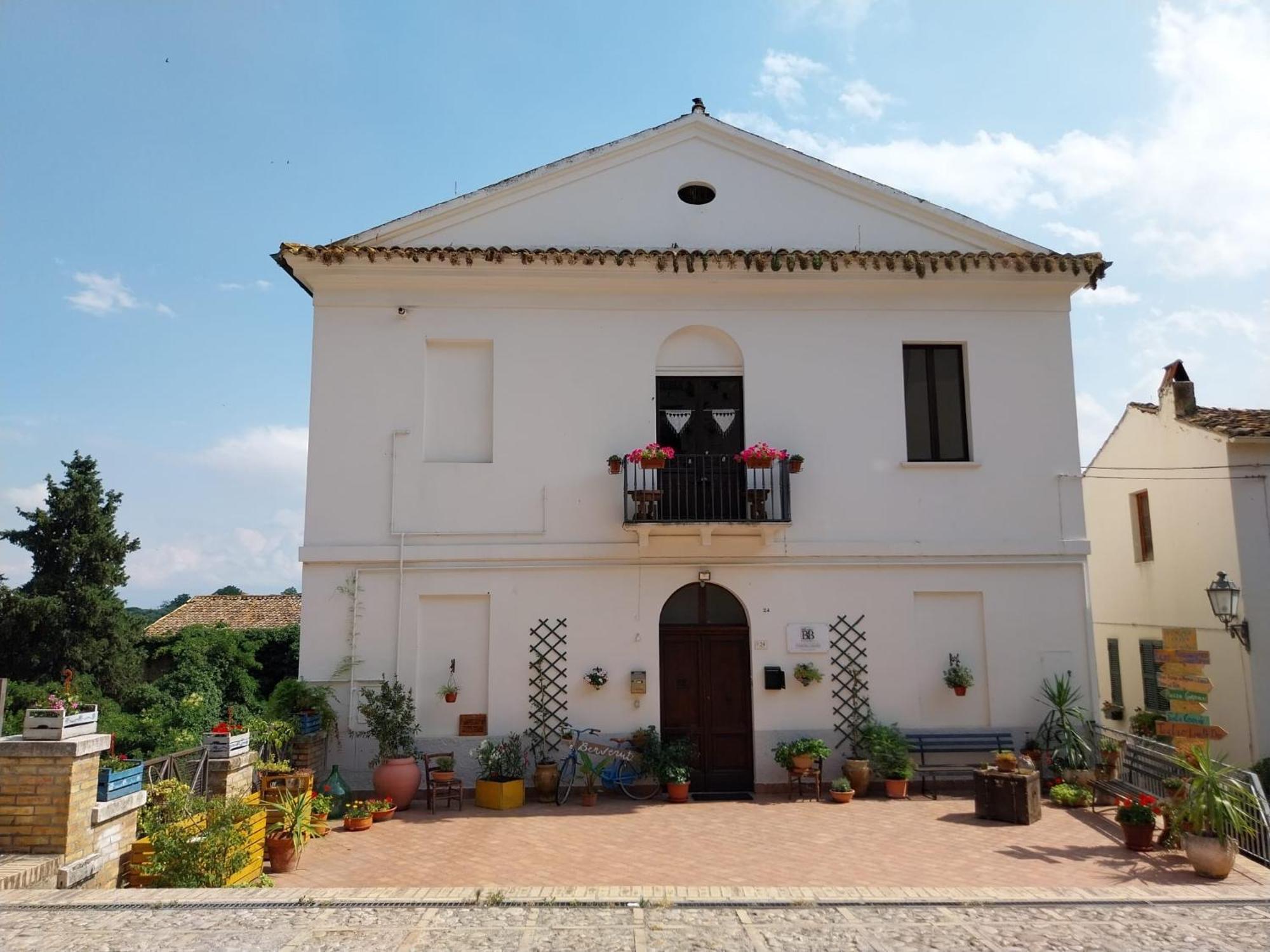 Bed and Breakfast Dimora Amina Loreto Aprutino Exterior foto